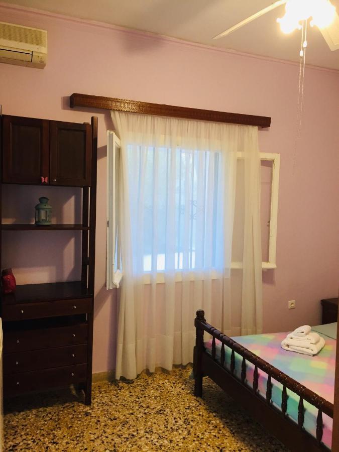 Rose'S Place Artemida  Bagian luar foto